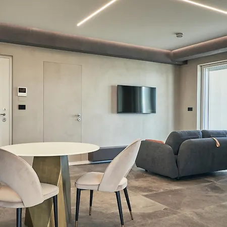 Thalora - Luxury Apartament *