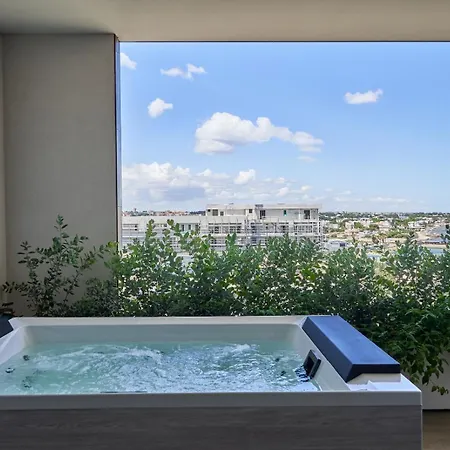 Thalora - Luxury Apartment