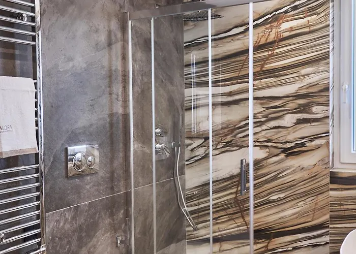 Thalora - Luxury Μπάρι